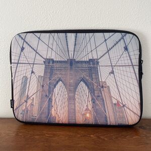 Society6 Soft Laptop Case‎ Sleeve Cover Zipper Pouch Brooklyn Bridge NYC 13x9.5”